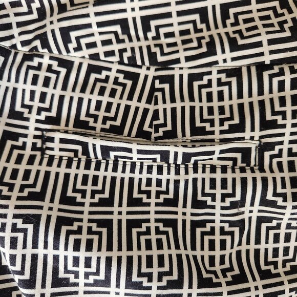 Pure Alfred Sung Geometric Black and White Skirt - Picture 3 of 4